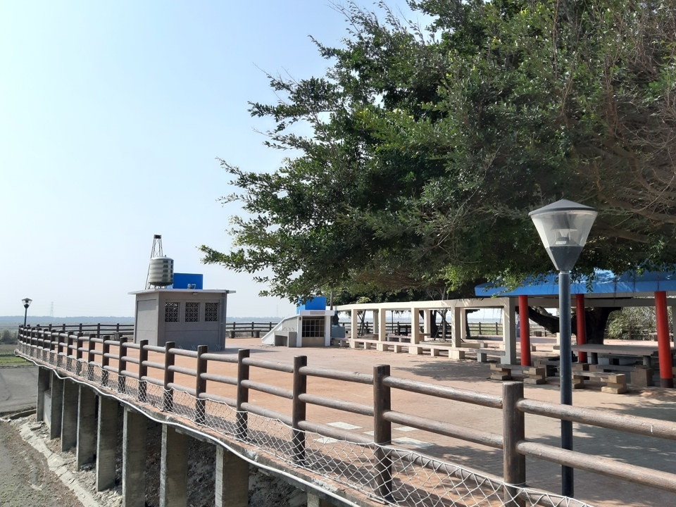 興山公園